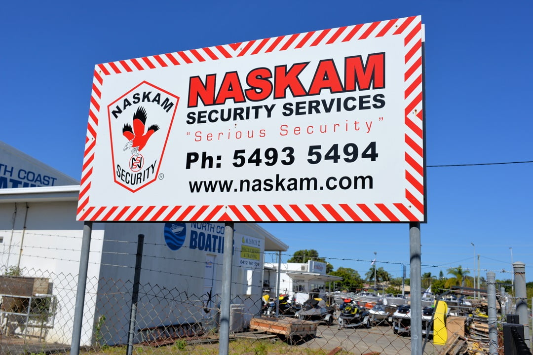 Naskam Sign low res