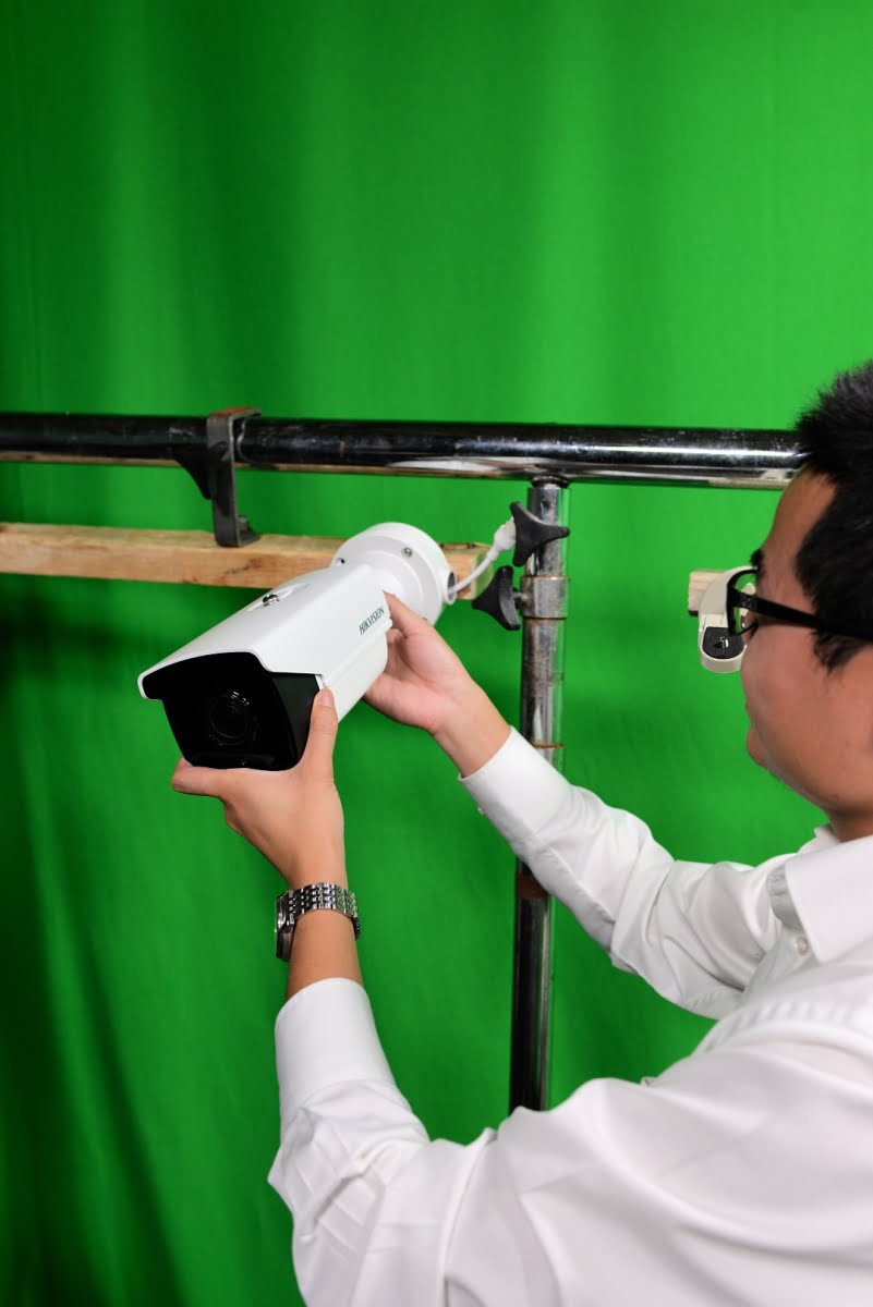 Hikvision Bullet.jpg LR