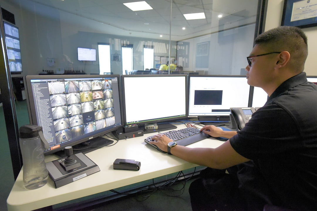 Convergint, Broadspectrum, Barco Integrate Genetec, Axis, UGL, OpSpace For EastLink 4 DSC3251