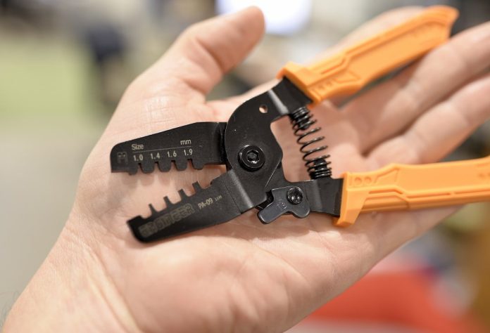 What Are The Best Compact Crimpers
