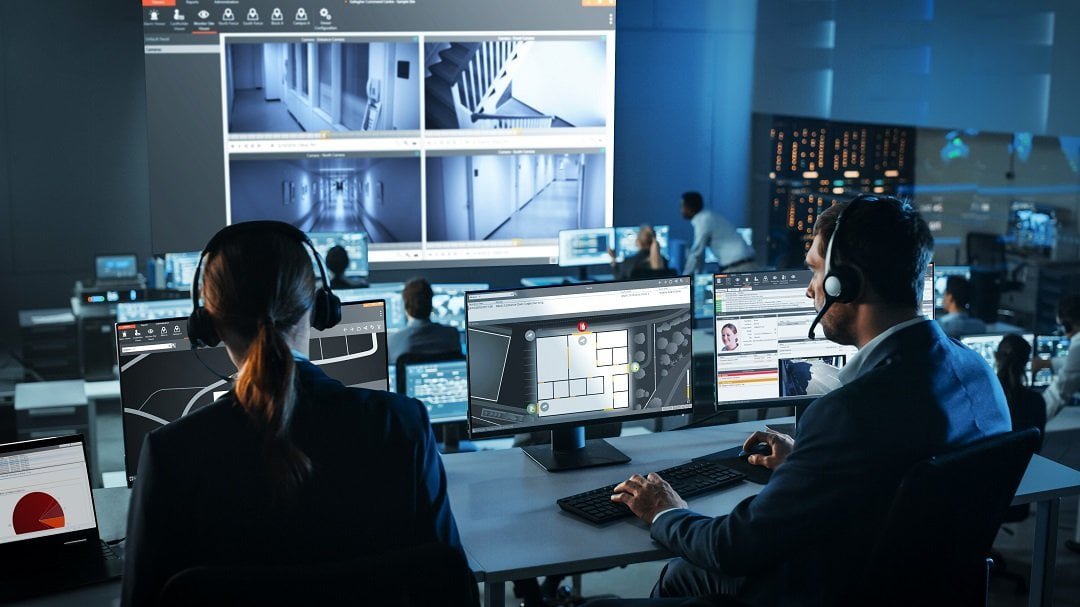 Command Centre 8.60 Hero Image RGB.jpg MR