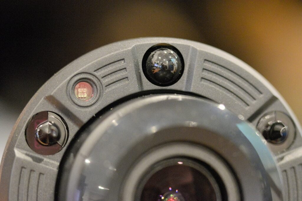 AXIS P3225-LV Dome Camera