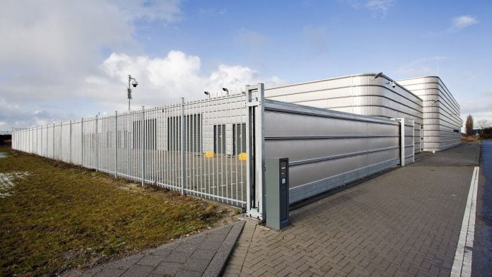Microwave For Perimeter Fences