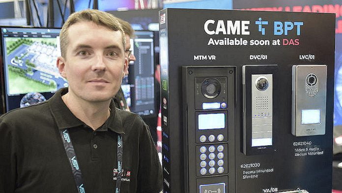 Chris Murray Joins DAS