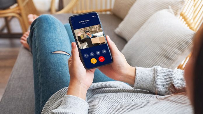 2N Adaptive Face Zooming Intercom