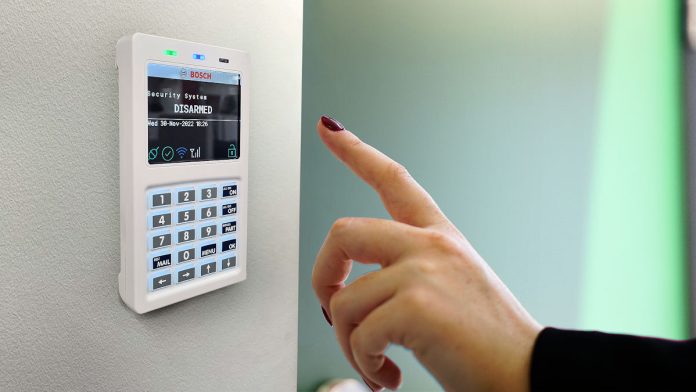 Bosch Solution 6000 Powers Up