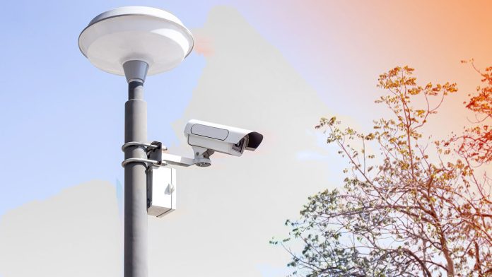 Pole Mounting Cables