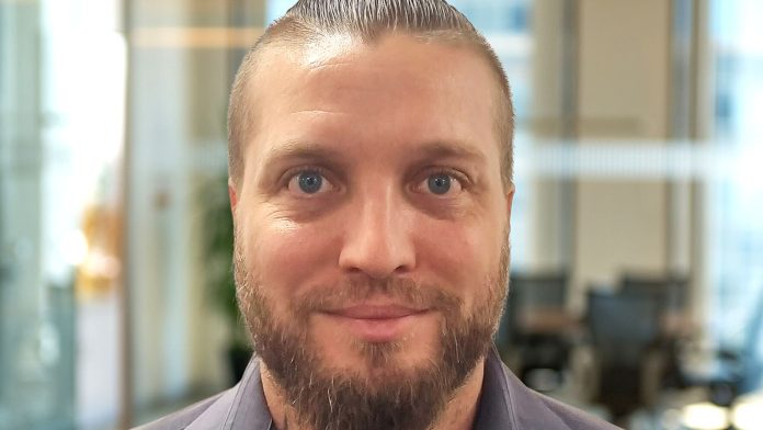 Growing Optic Promotes