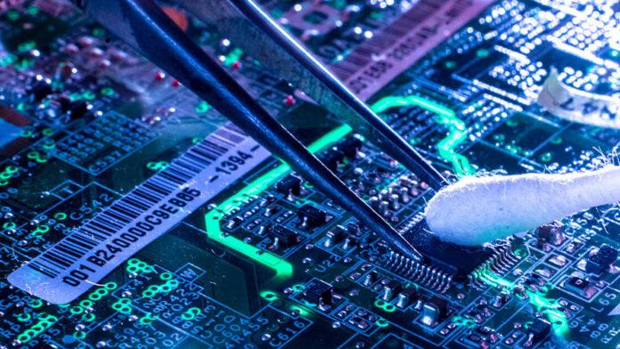 Clean A Malfunctioning Keypad PCB