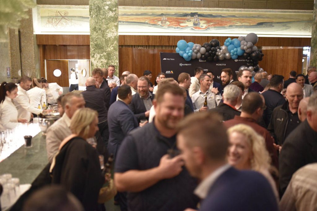 127347 scenes security expo 101