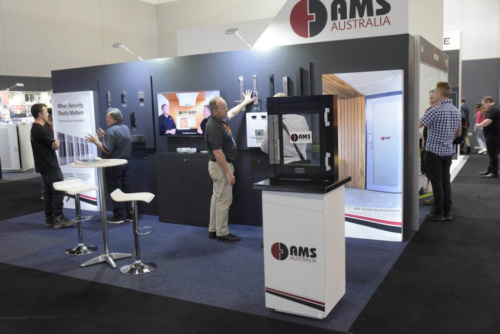 127347 scenes security expo 15