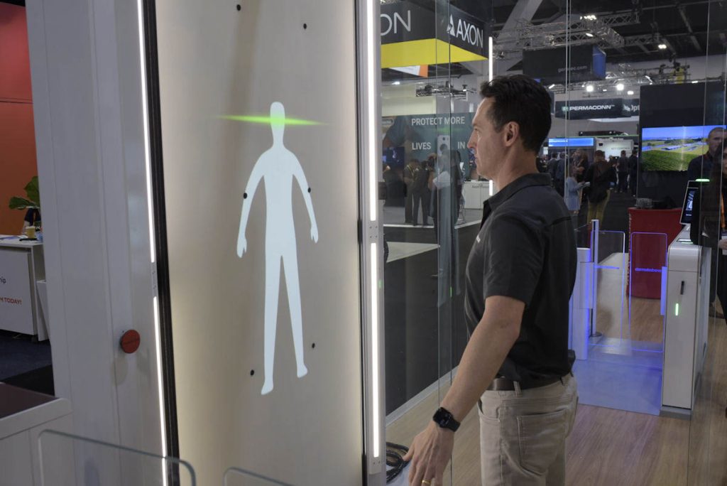 127347 scenes security expo 29