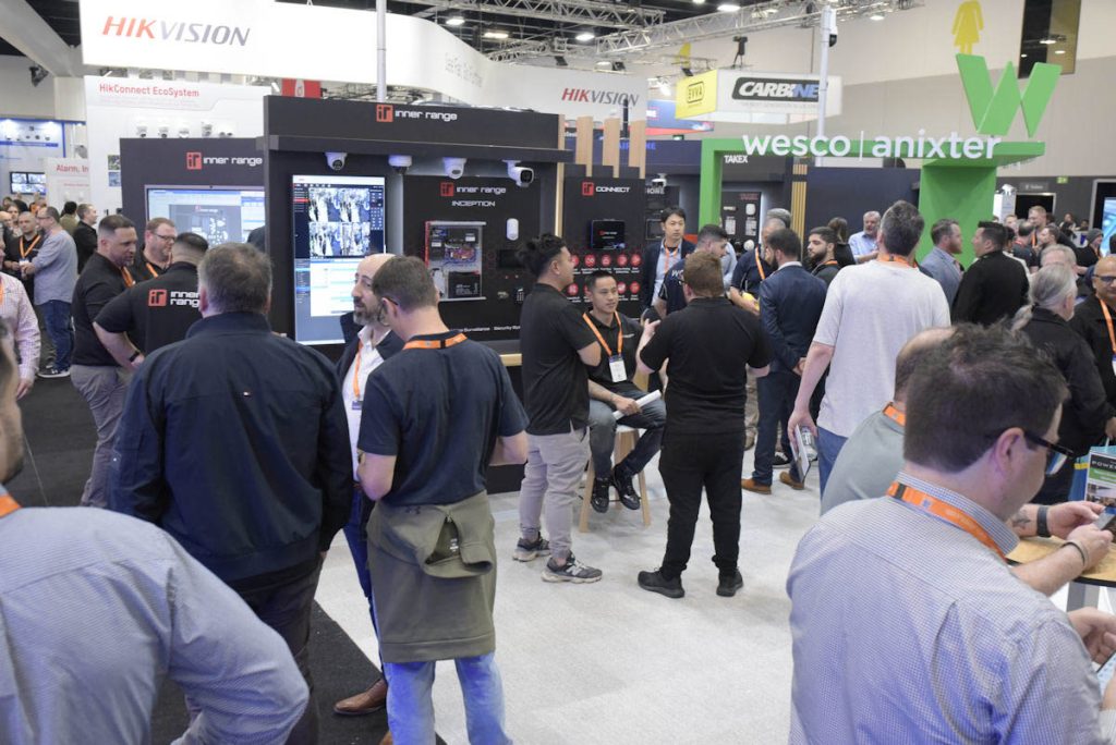 127347 scenes security expo 43