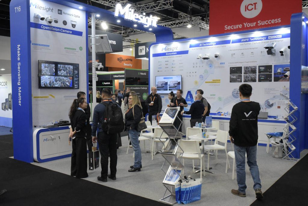 127347 scenes security expo 77