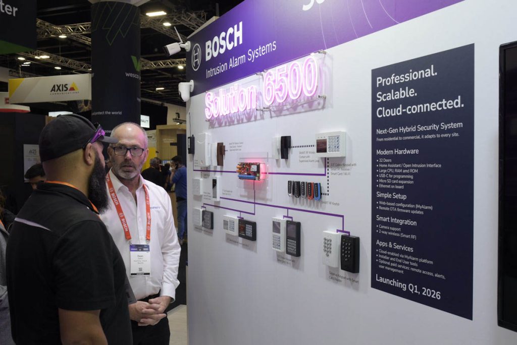 127347 scenes security expo 79