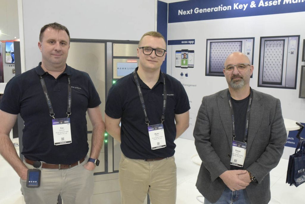 127347 scenes security expo 84