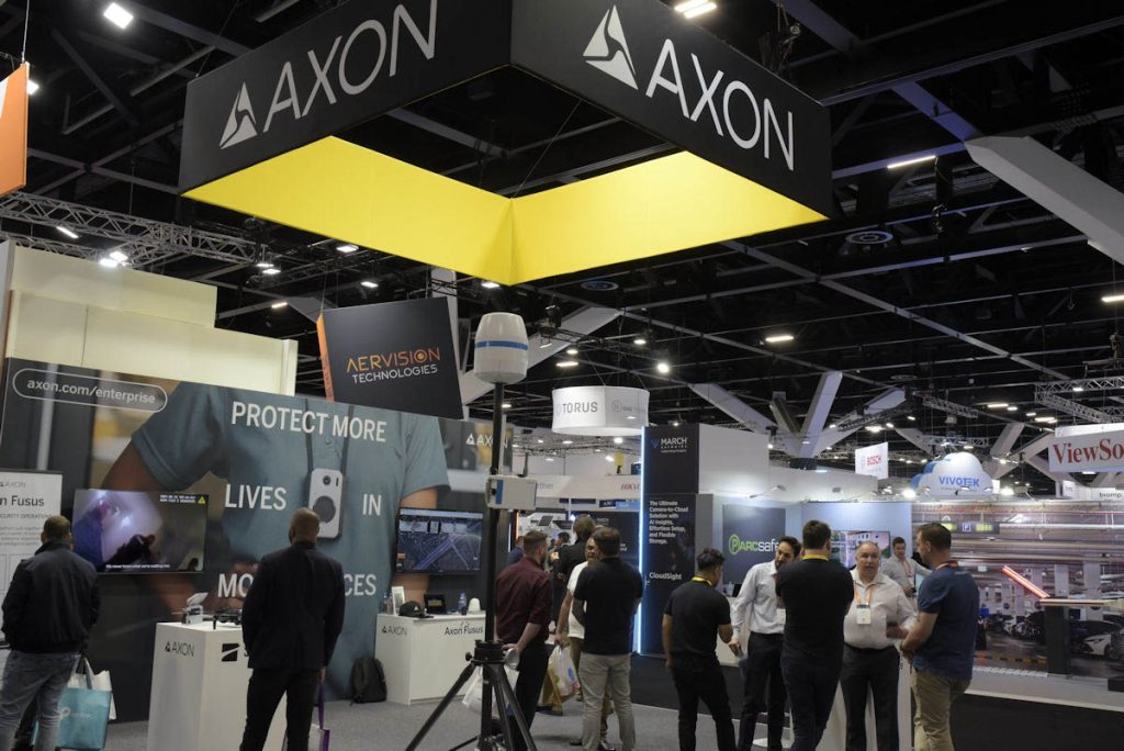 127347 scenes security expo 90