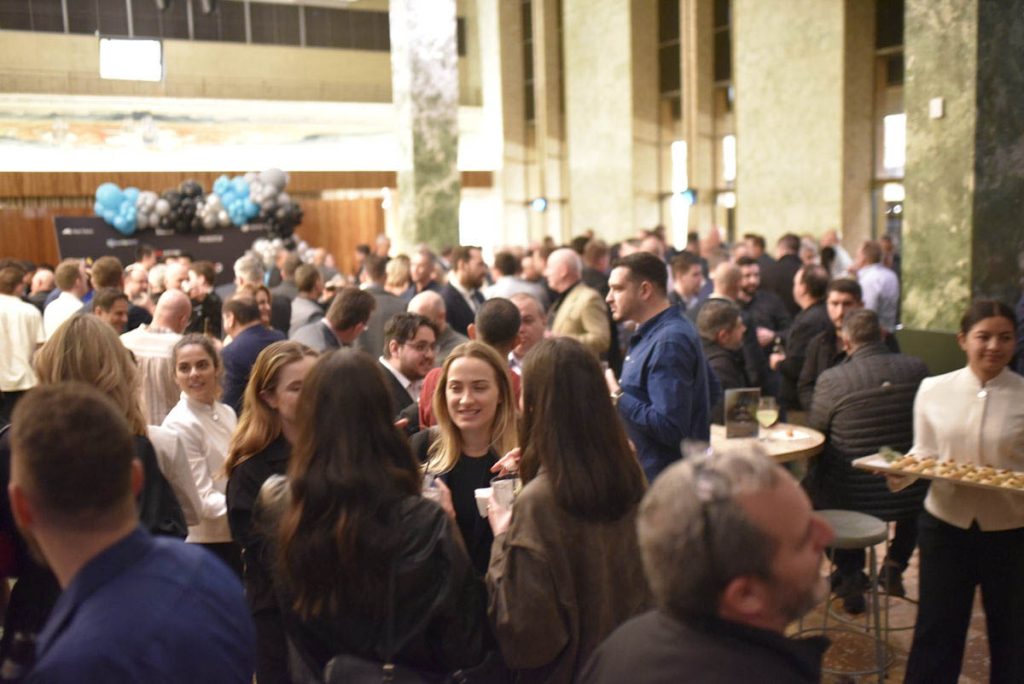 127347 scenes security expo 94