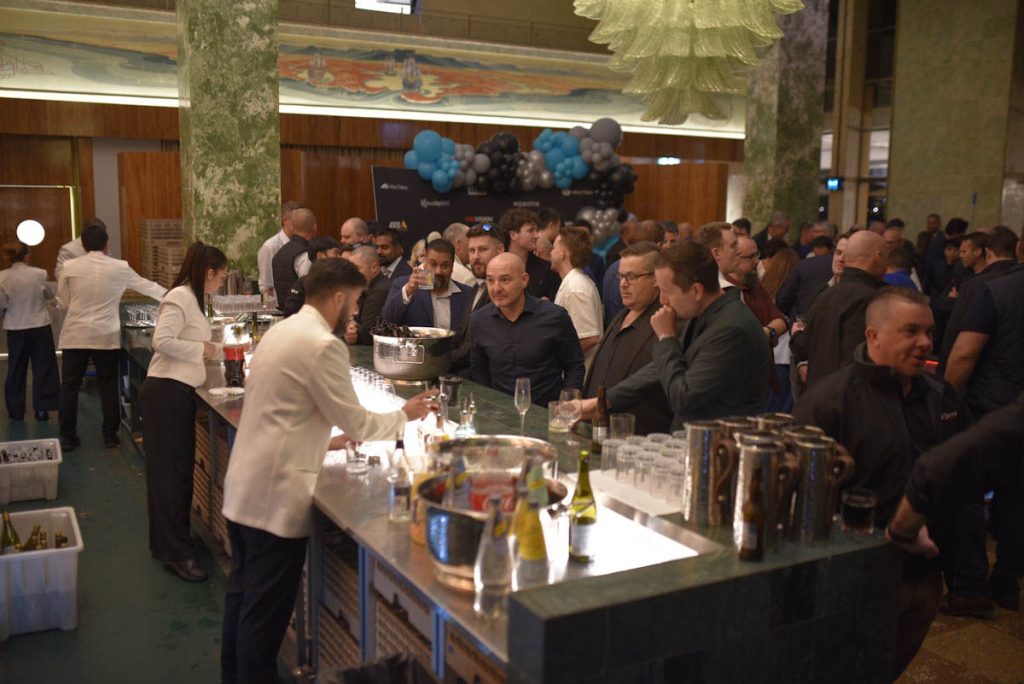 127347 scenes security expo 97