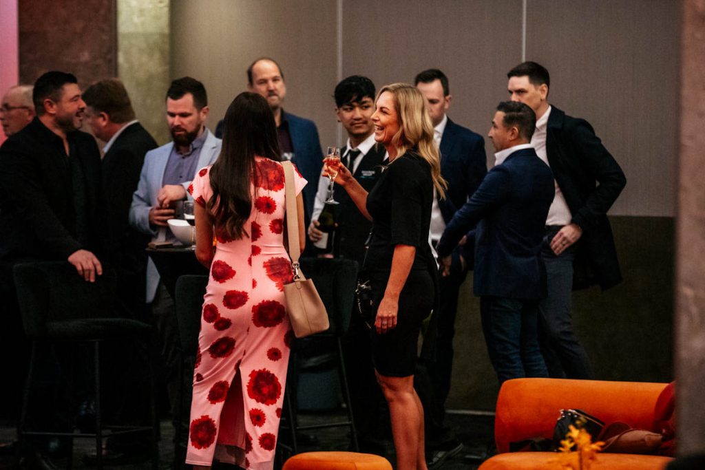 127347 scenes security expo p2 10 1