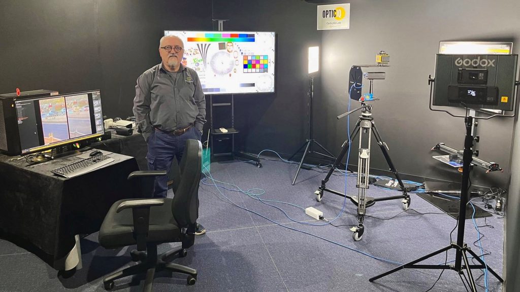 AXIS Q1728 Block Camera Test 15 AXIS Q1728 Block Camera Test