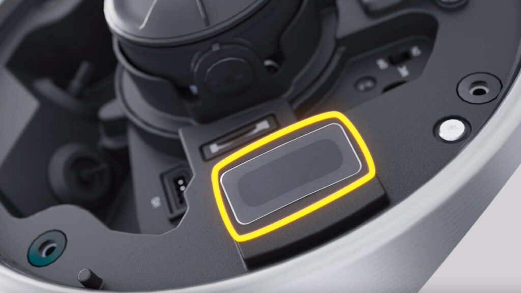 New AXIS Q9227-SLV Corner Camera 2 New AXIS Q9227-SLV Corner Camera