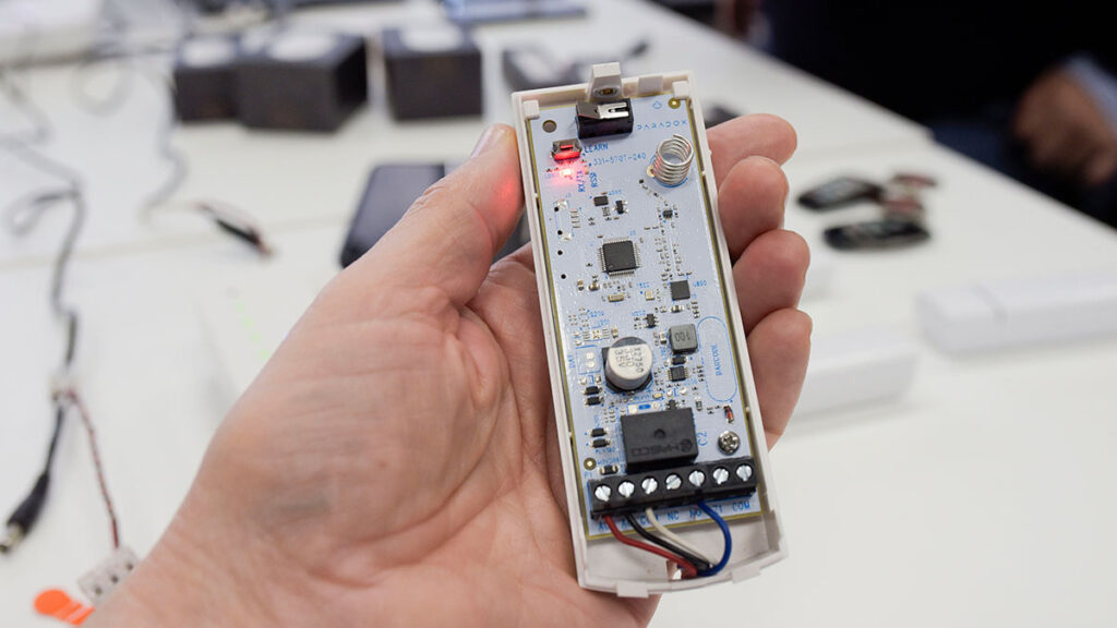 Review Paradox M25 Alarm Panel 4 Review Paradox M25 Alarm Panel