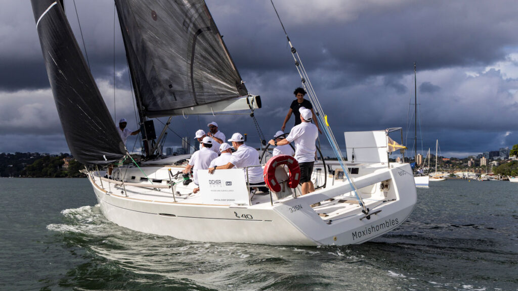 All Aboard For Dicker DAS Regatta 4 All Aboard For Dicker DAS Regatta