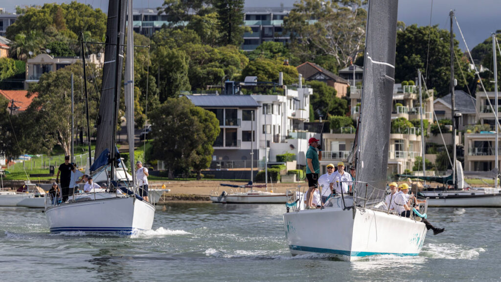 All Aboard For Dicker DAS Regatta 6 All Aboard For Dicker DAS Regatta