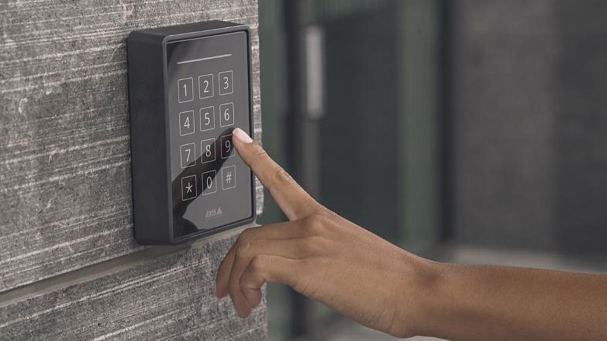 Axis Expands Access Control Portfolio | SEN.news - No. 1