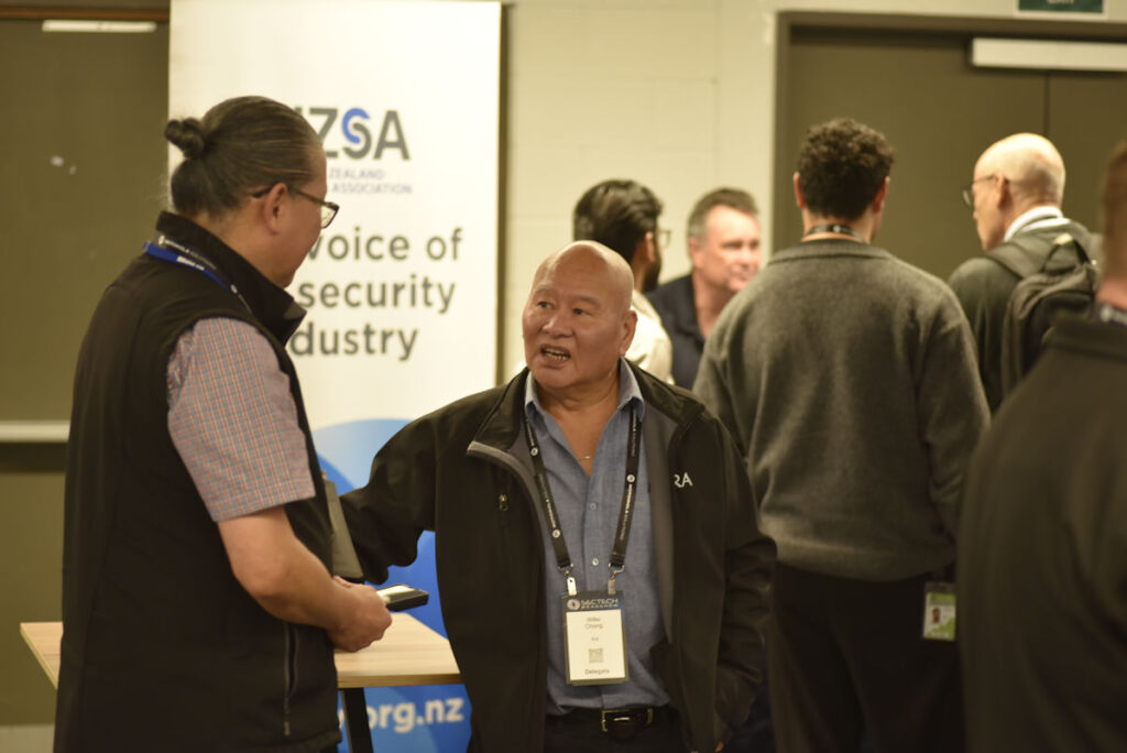 135628 huge auckland 2026 219