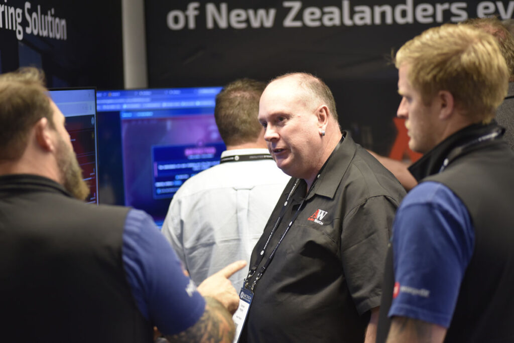 135628 huge auckland 2026 260