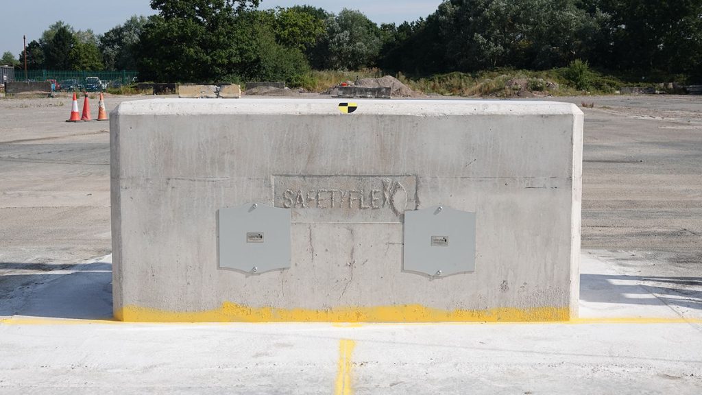Safetyflex Launches Fix Block 50 HVM Barrier 2 Safetyflex Launches Fix Block 50 HVM Barrier